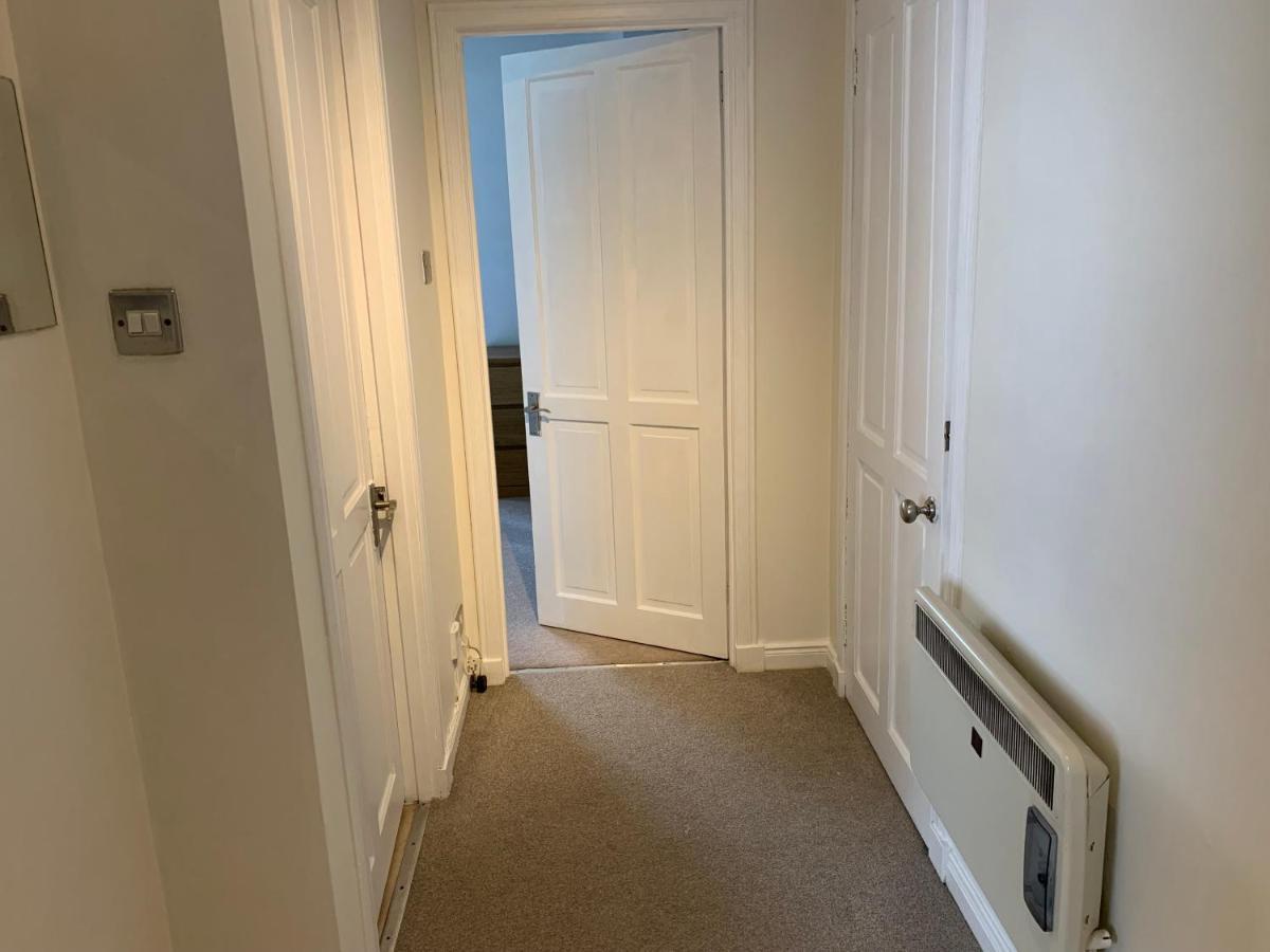 1 Bedroom Central Flat With Parking Space 爱丁堡 外观 照片